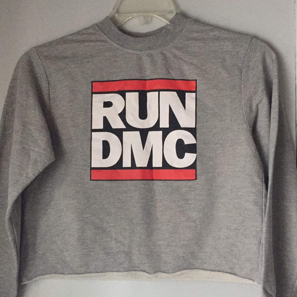 Long sleeve crop top